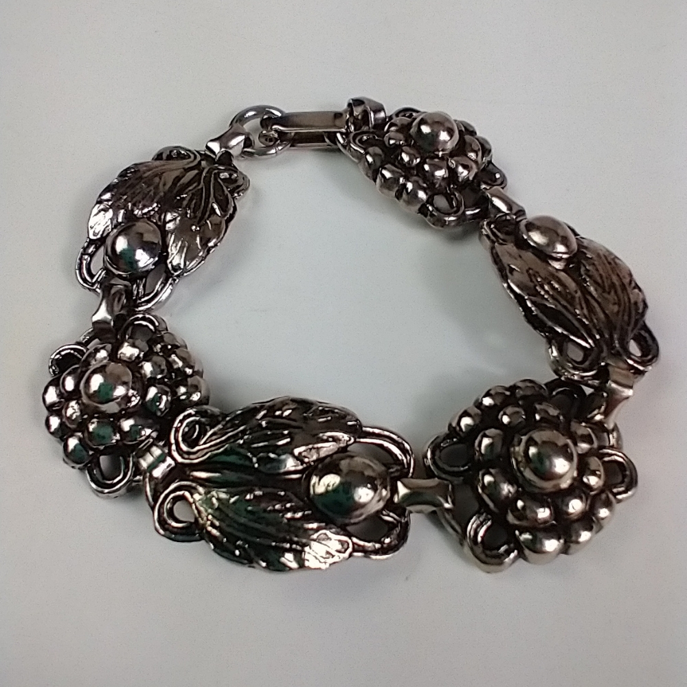 Silver bracelet cute silvertone grapes small silver grape bracelet